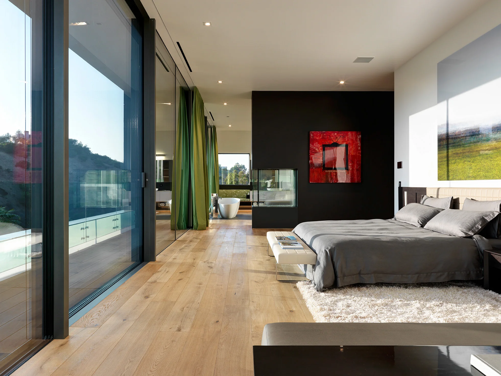 Beverly Hills — photo 42