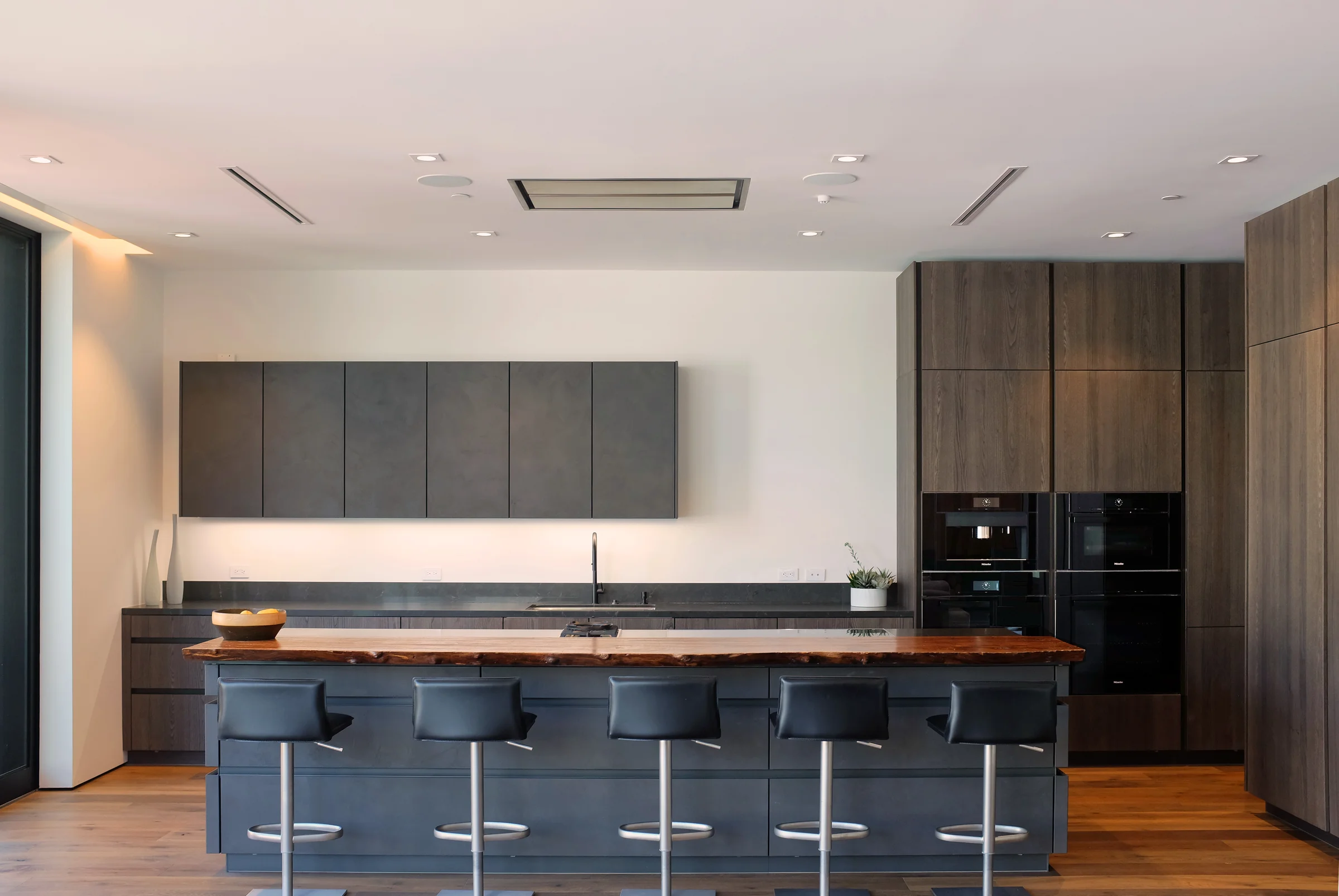 Hollywood — photo 7