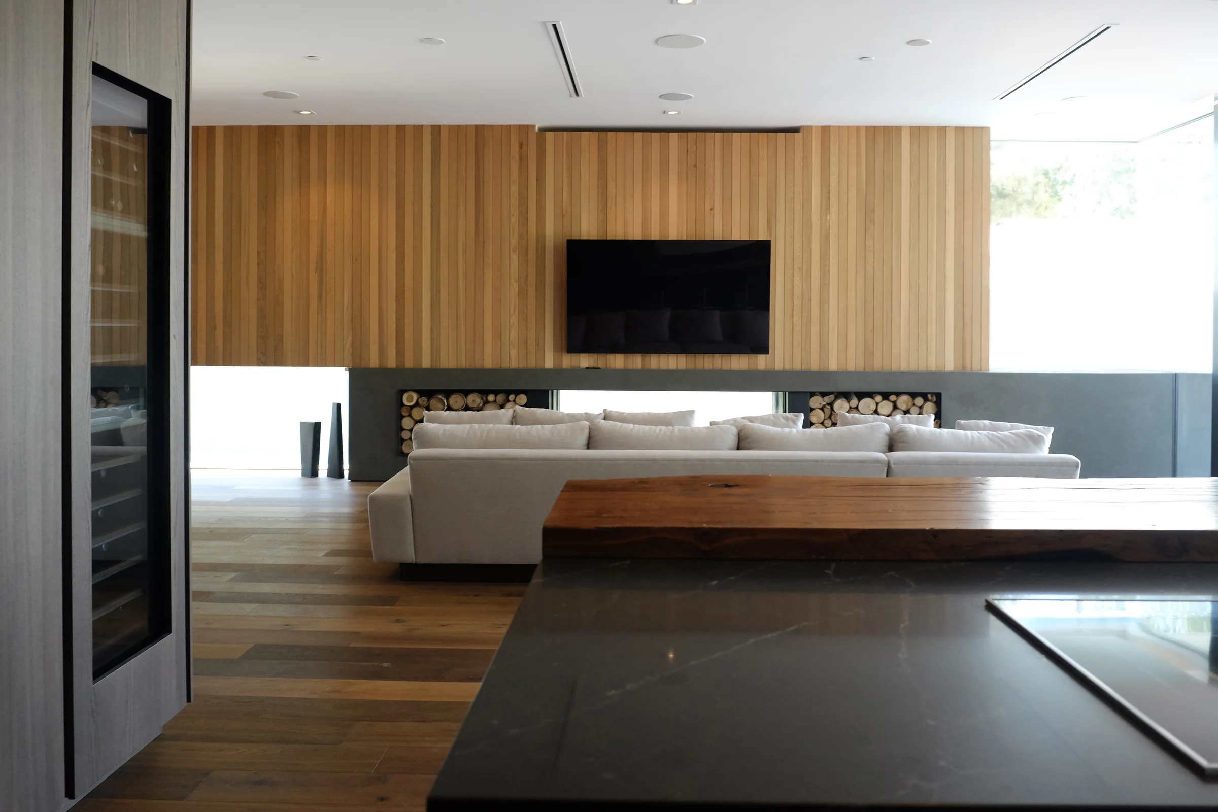 Hollywood — photo 17