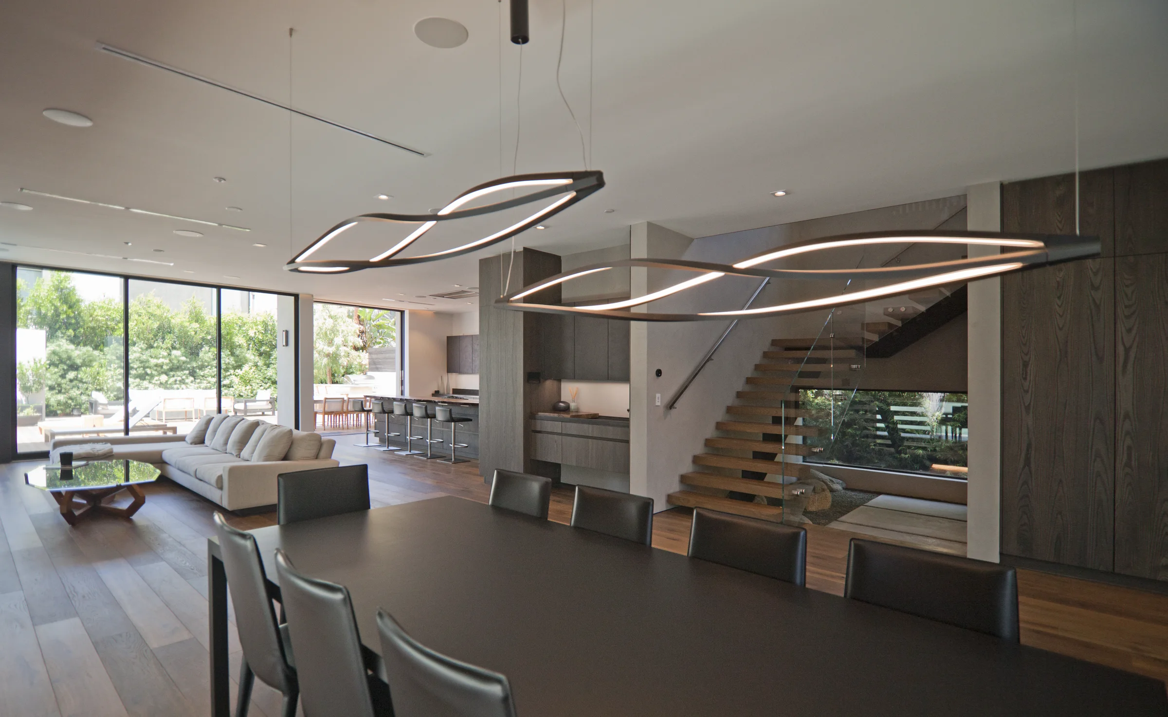 Hollywood — photo 19