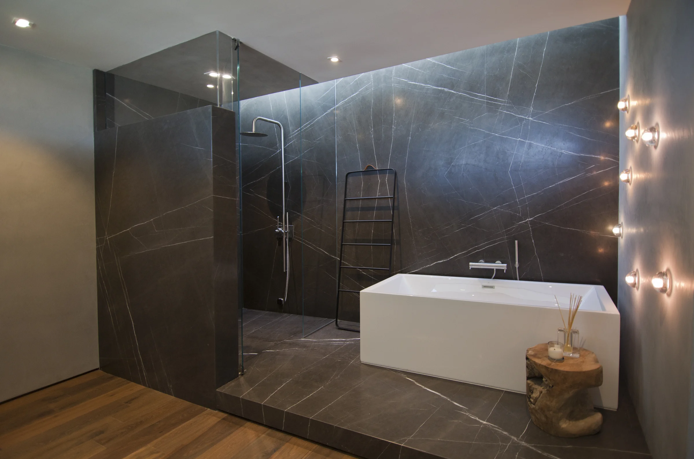 Hollywood — photo 20